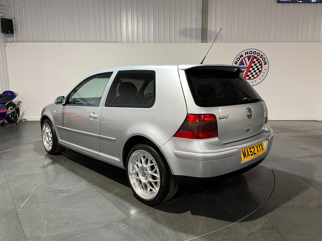 Used Volkswagen Golf 2002 for sale - 76804459: Photo 4