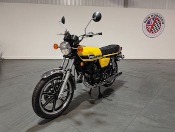 Used Yamaha RD400 1980 for sale - bike-77526445: Photo