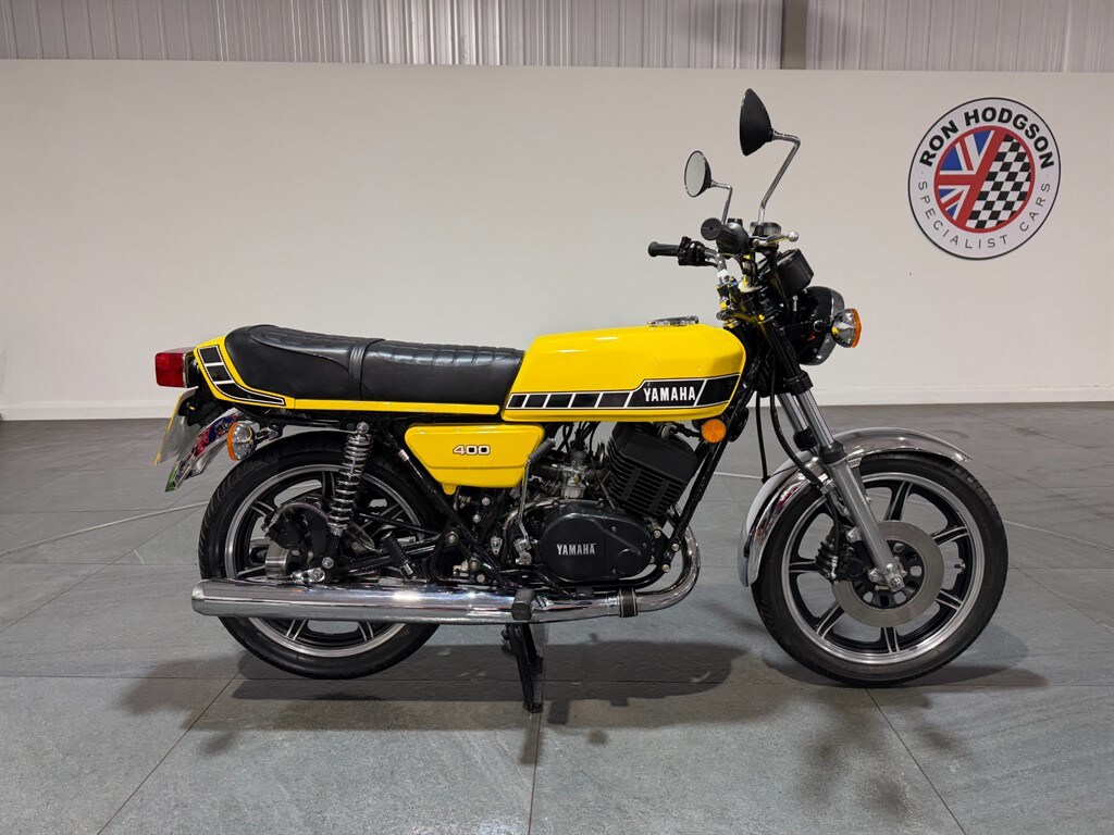 Yamaha RD400