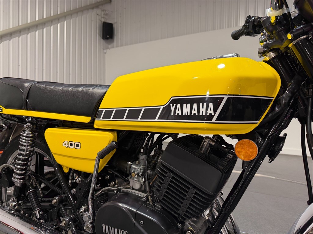 Yamaha RD400