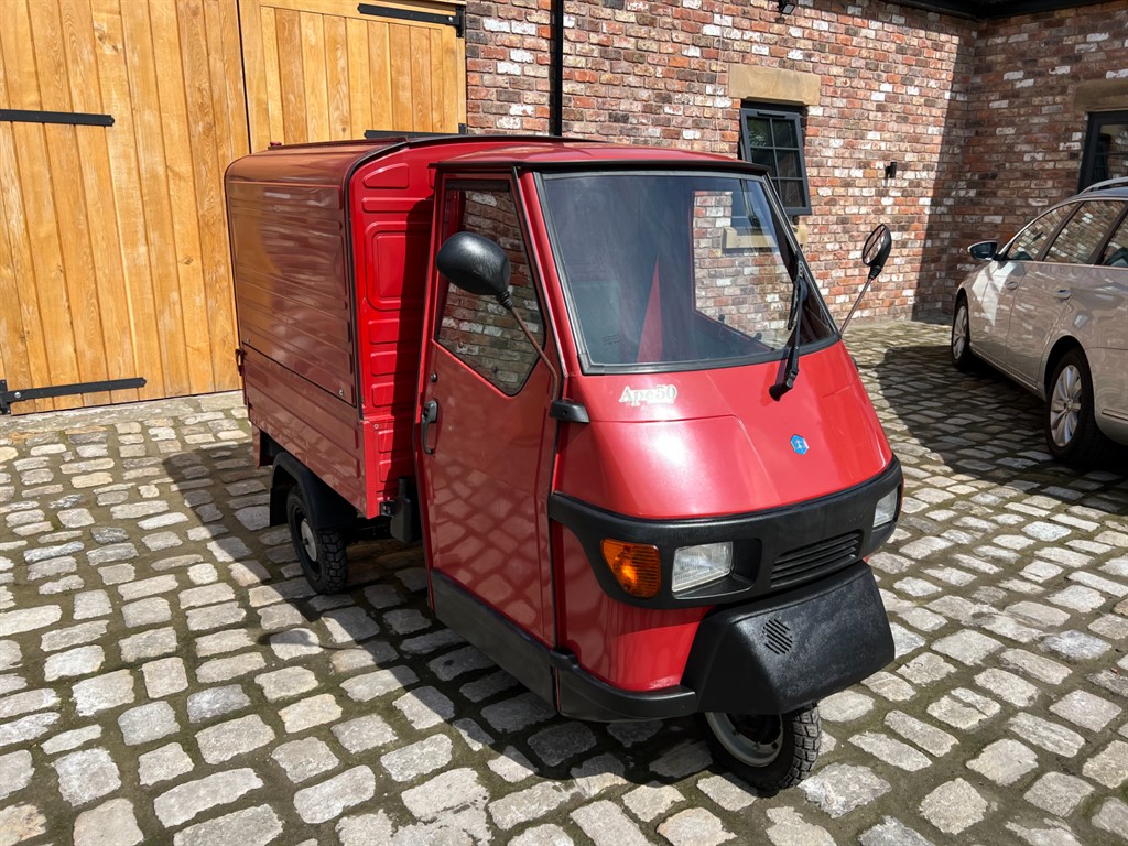 Piaggio Ape
