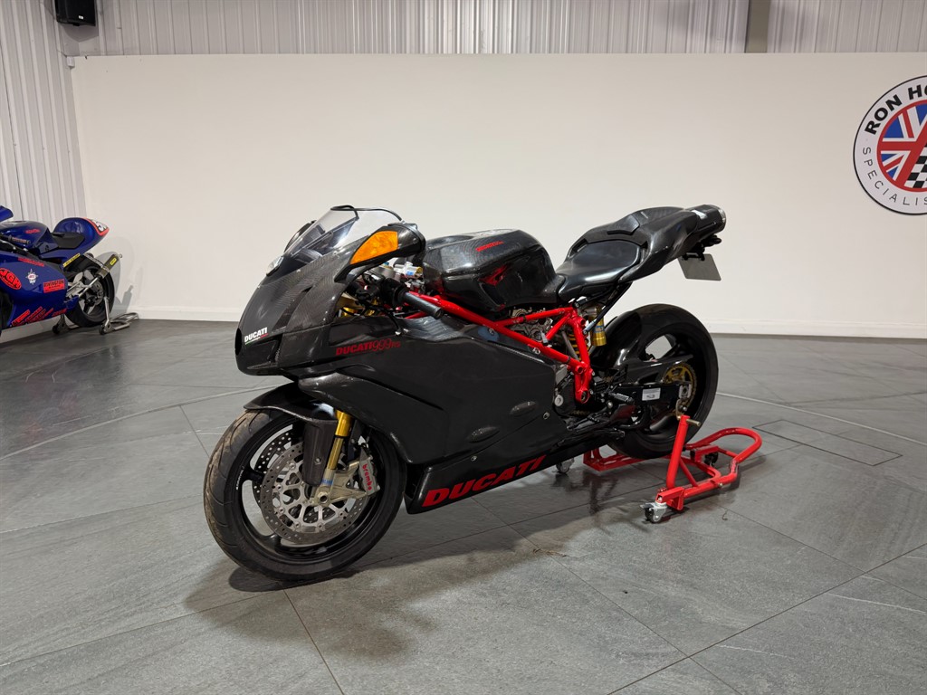 Ducati 999