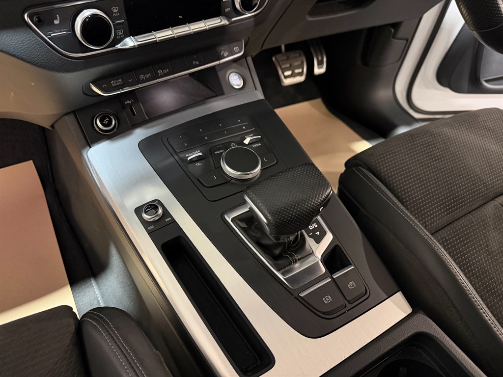 Used Audi Q5 2018 for sale - 76889059: Photo 8