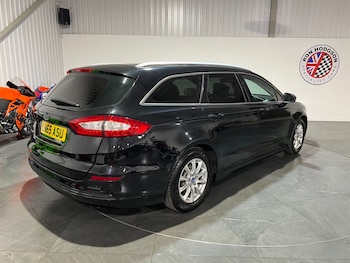 Used Ford Mondeo 2015 for sale - 75702868: Photo