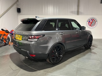 Used Land Rover Range Rover Sport 2018 for sale - 76322095: Photo