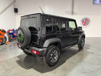 Used Suzuki Jimny 2025 for sale - 77797879: Photo