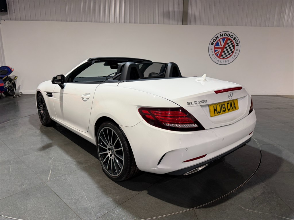 Used Mercedes-Benz SL 2019 for sale - 77347571: Photo 3
