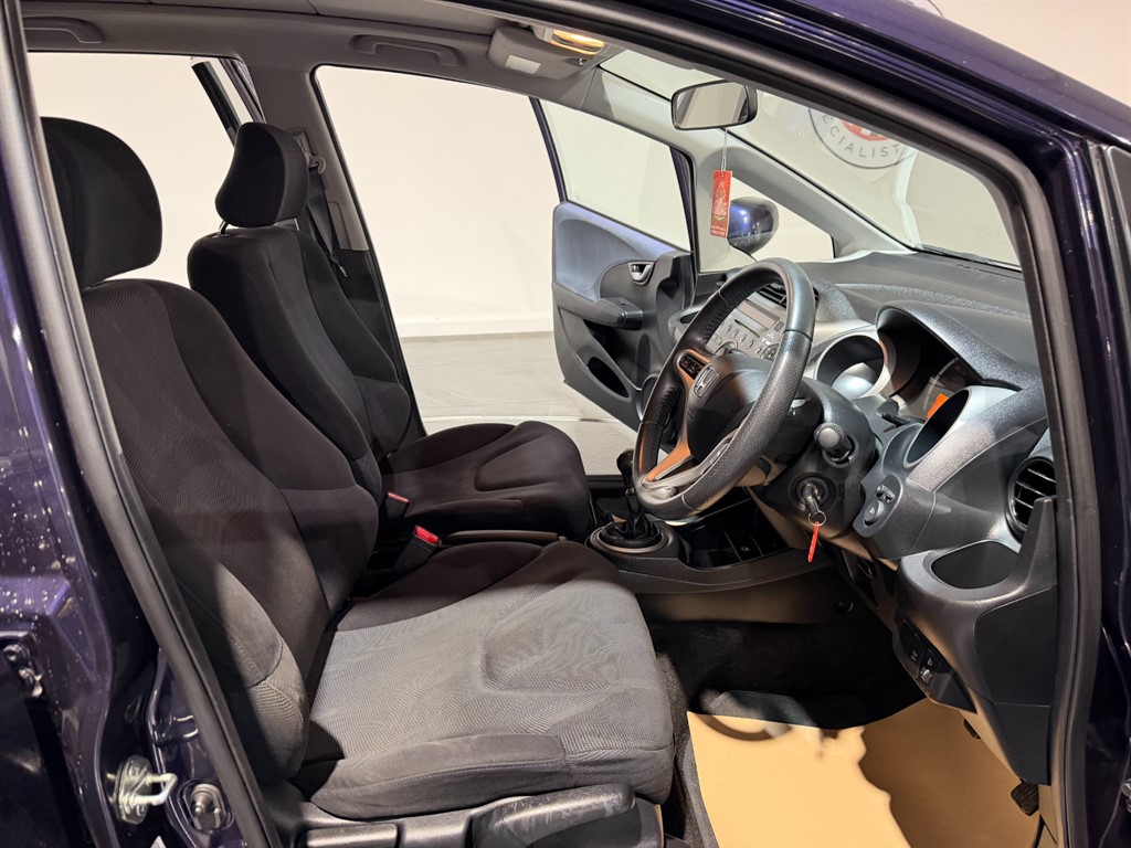 Used Honda Jazz 2009 for sale - 77540138: Photo 6