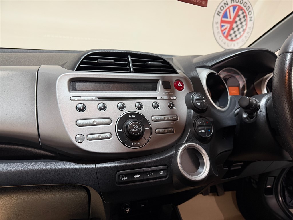 Used Honda Jazz 2009 for sale - 77540138: Photo 8