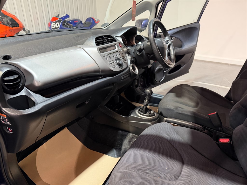 Used Honda Jazz 2009 for sale - 77540138: Photo 9