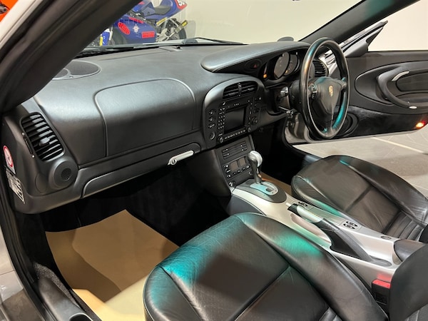 Used Porsche 911 2004 for sale - 75571821: Photo 10