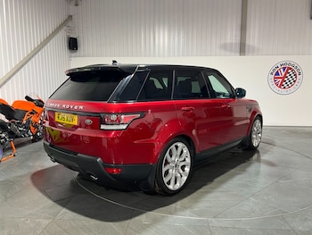 Used Land Rover Range Rover Sport 2015 for sale - 76731877: Photo
