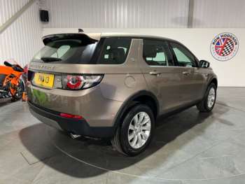 Used Land Rover Discovery Sport 2015 for sale - 75248462: Photo