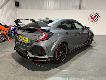 Used Honda Civic 2018 for sale - 75603095: Photo