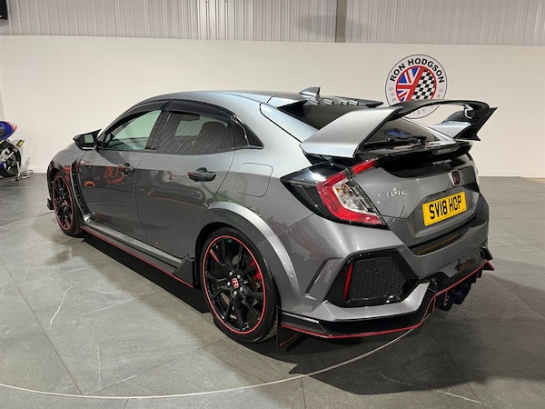 Used Honda Civic 2018 for sale - 75603095: Photo 4