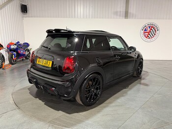 Used MINI Hatch 2018 for sale - 78180090: Photo