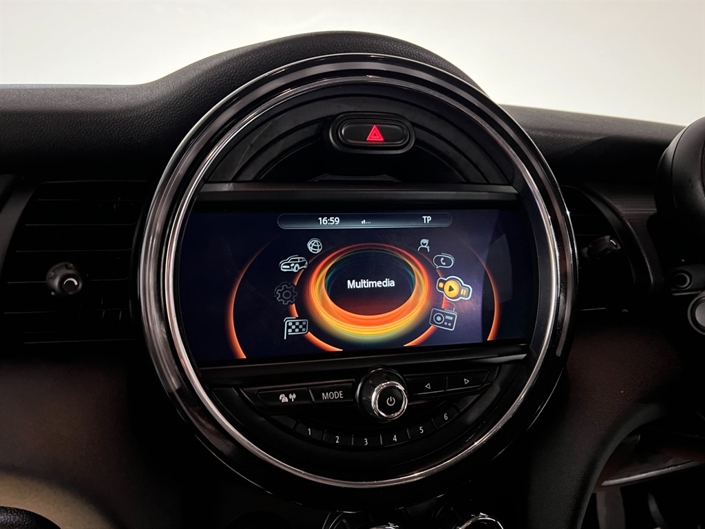 Used MINI Hatch 2015 for sale - 76428388: Photo 10