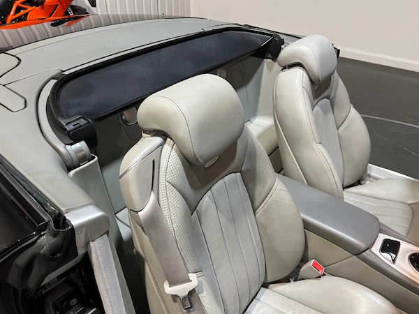 Used Mercedes-Benz SL 2004 for sale - 75570701: Photo 6