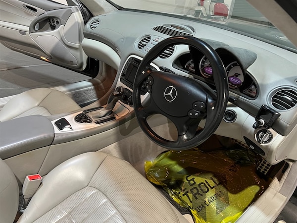 Used Mercedes-Benz SL 2004 for sale - 75570701: Photo 8