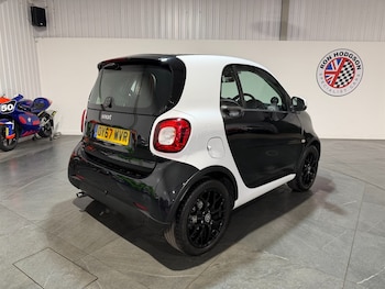 Used smart fortwo 2017 for sale - 78313915: Photo