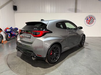 Used Toyota Yaris 2025 for sale - 77307903: Photo