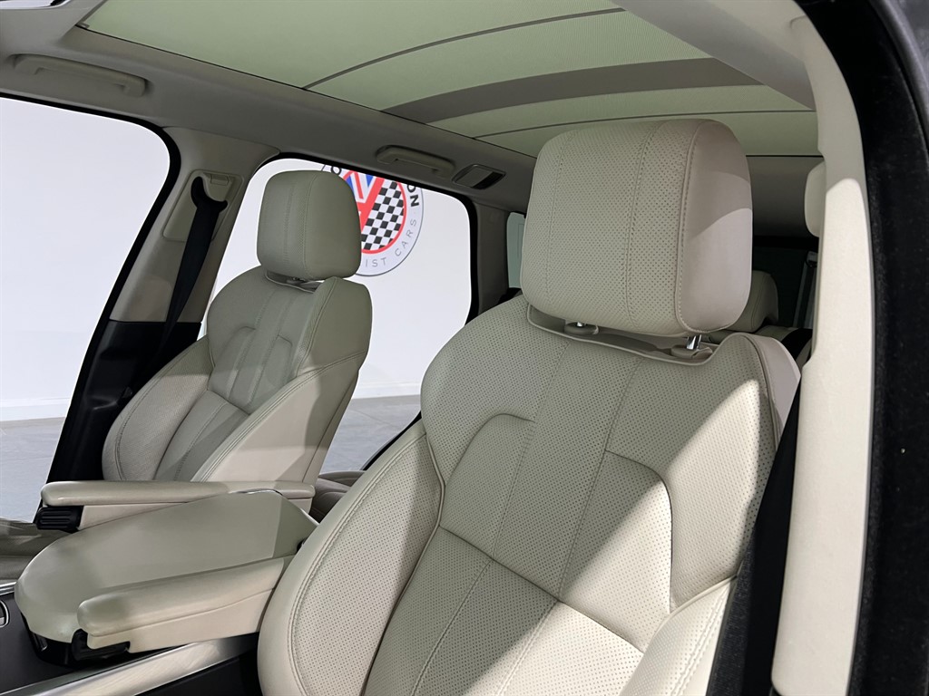 Used Land Rover Range Rover Sport 2014 for sale - 76709741: Photo 9