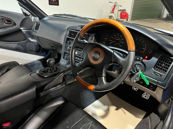 Used Toyota MR2 1996 for sale - 75571360: Photo 8