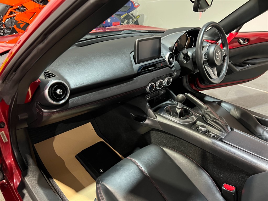 Used Mazda MX-5 2018 for sale - 76373035: Photo 10