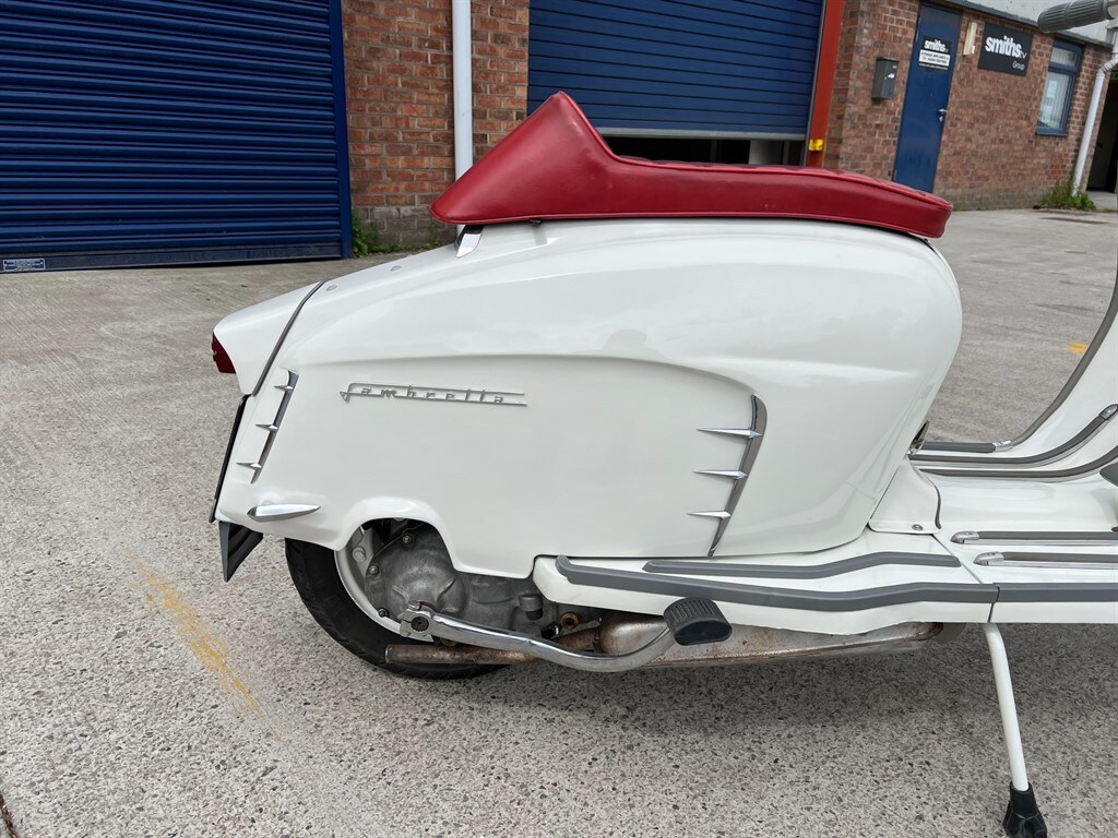 Lambretta SX