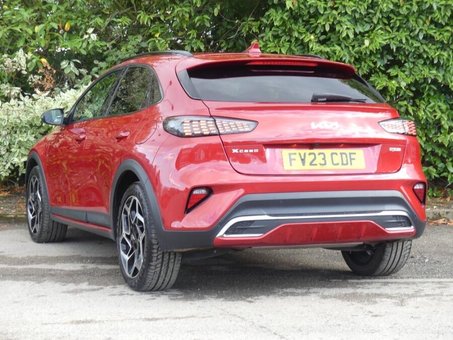 Used Kia XCeed 2023 for sale - 76012851: Photo 3