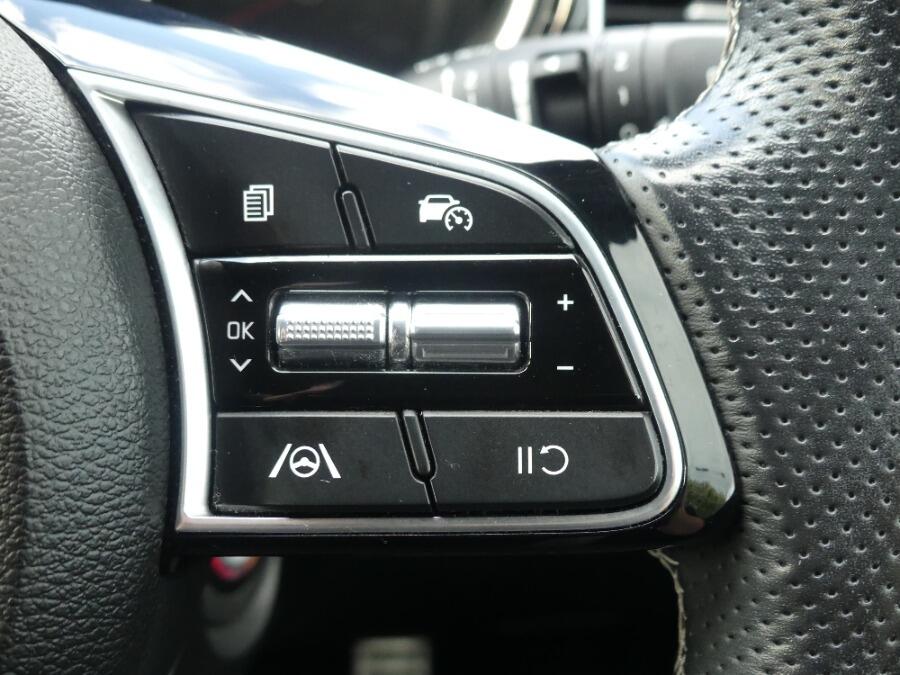 Used Kia XCeed 2023 for sale - 76012851: Photo 33