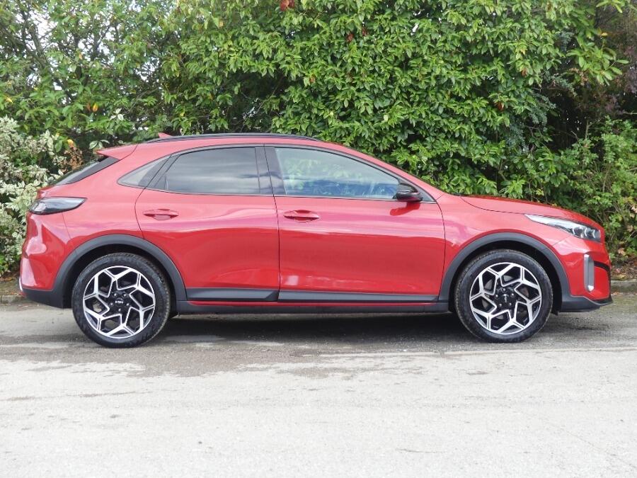 Used Kia XCeed 2023 for sale - 76012851: Photo 4