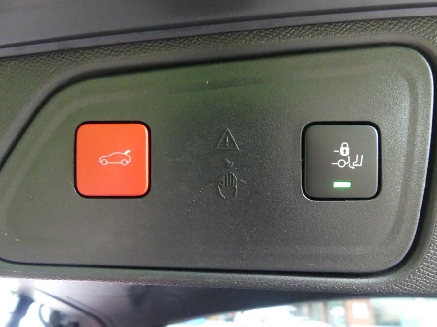 Used Peugeot 3008 2022 for sale - 76952302: Photo 19