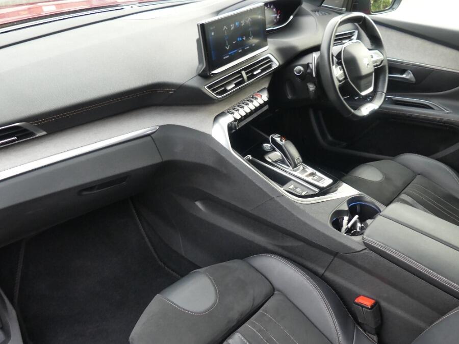 Used Peugeot 3008 2022 for sale - 76952302: Photo 2