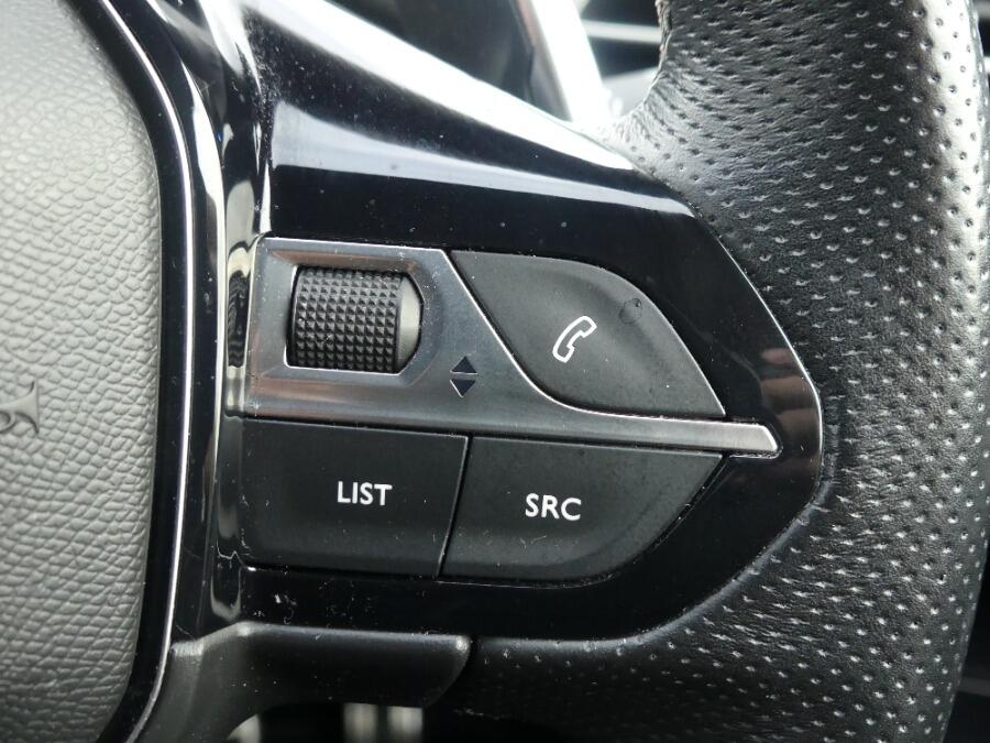 Used Peugeot 3008 2022 for sale - 76952302: Photo 37