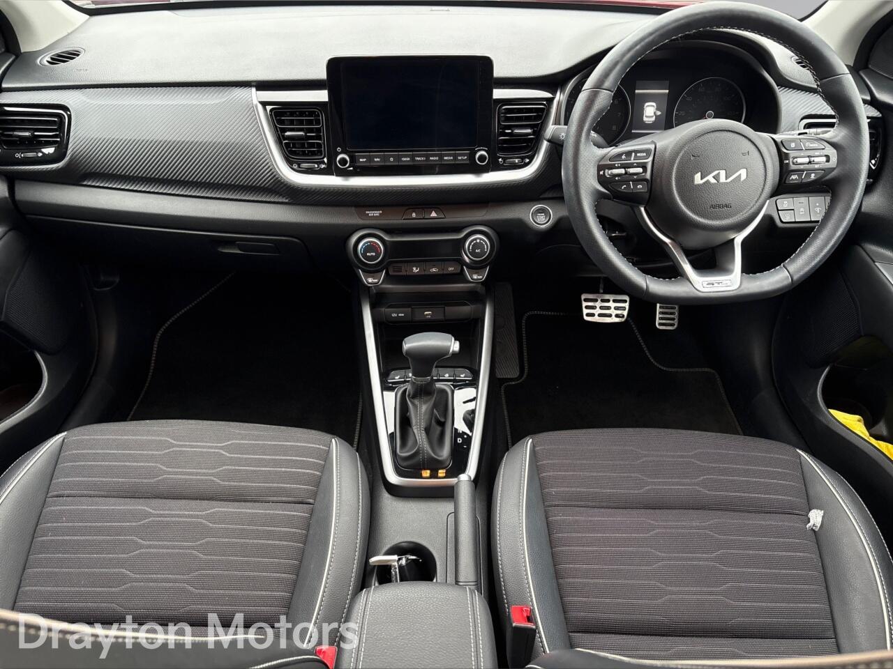 Used Kia Stonic 2024 for sale - 77469336: Photo 2