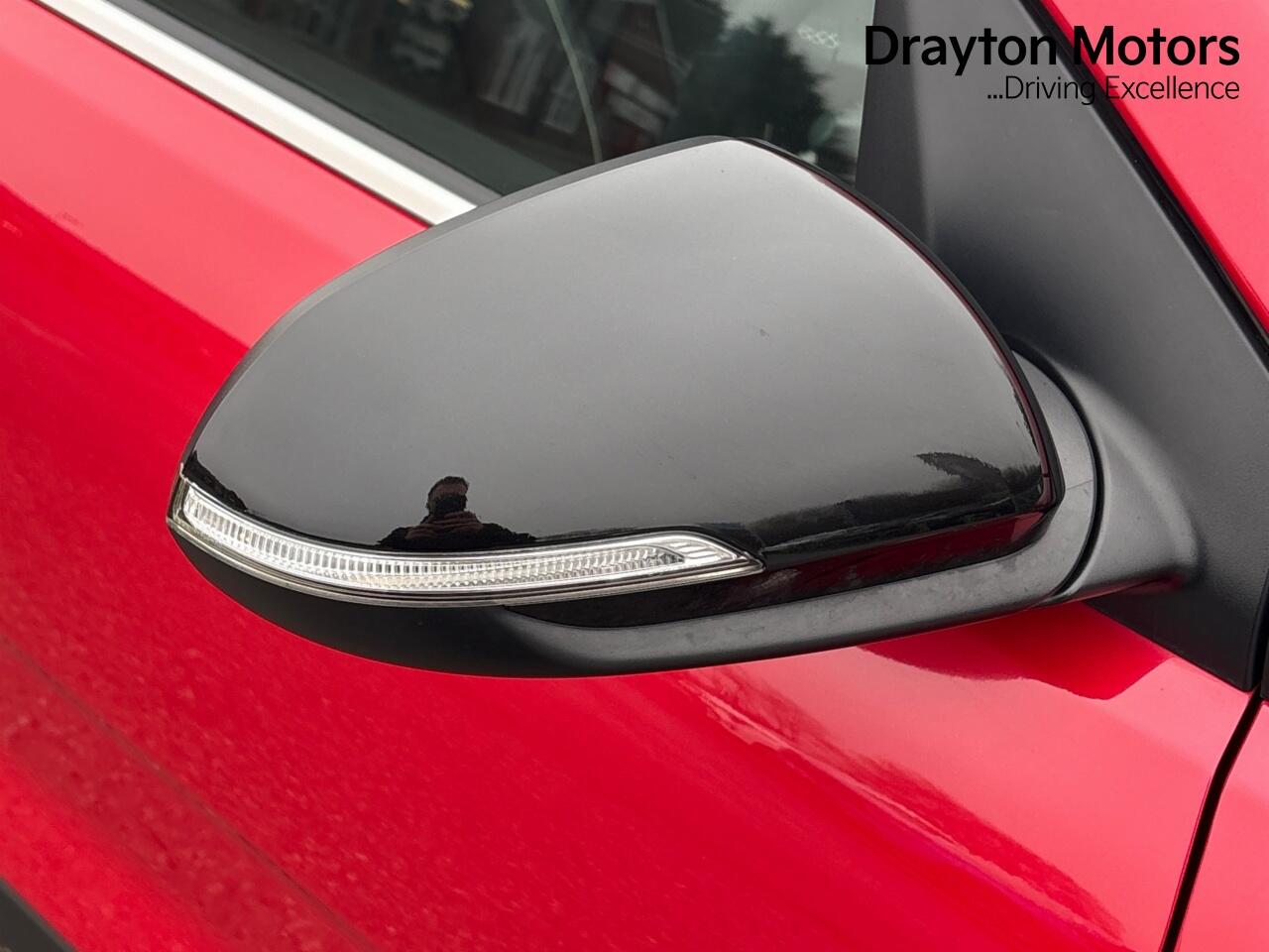 Used Kia Stonic 2024 for sale - 77469336: Photo 37