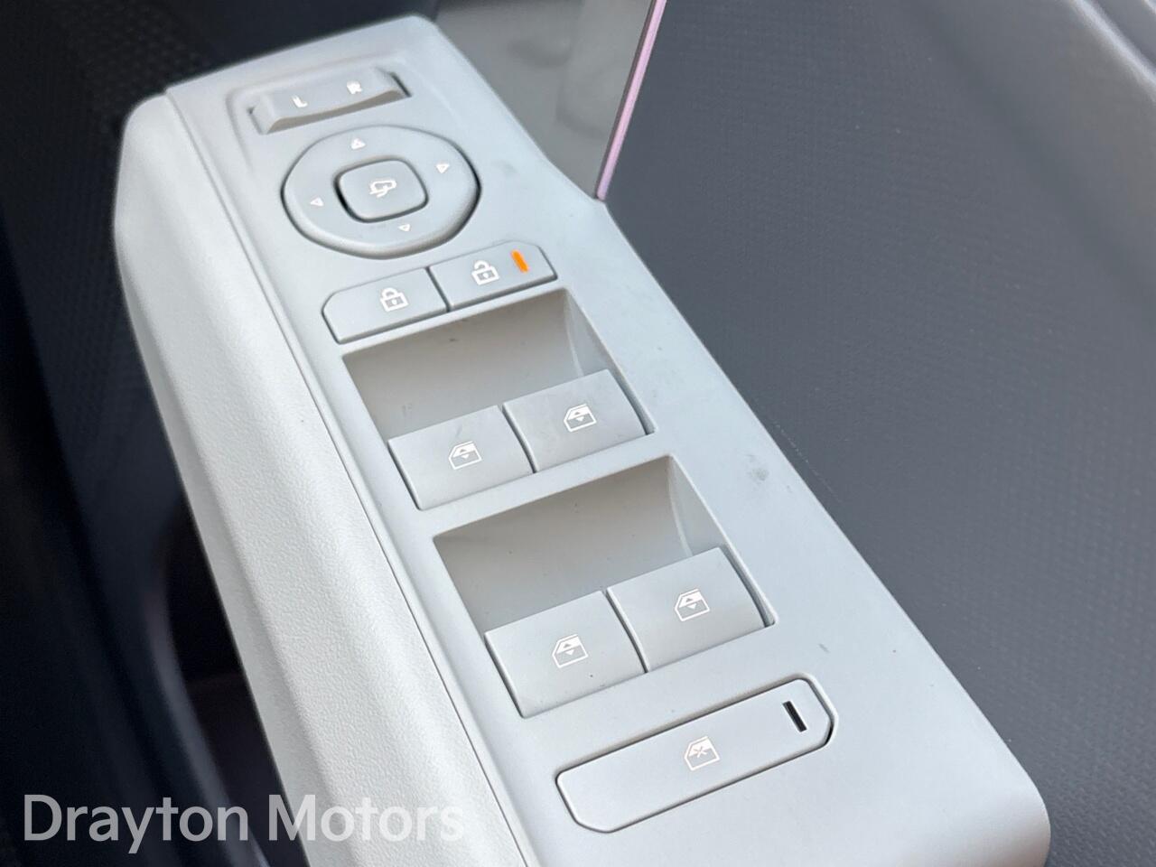 Used Kia EV3 2025 for sale - 78100898: Photo 30