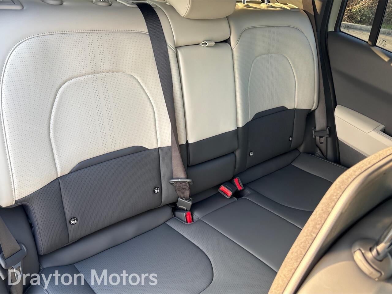 Used Kia EV3 2025 for sale - 78100898: Photo 35