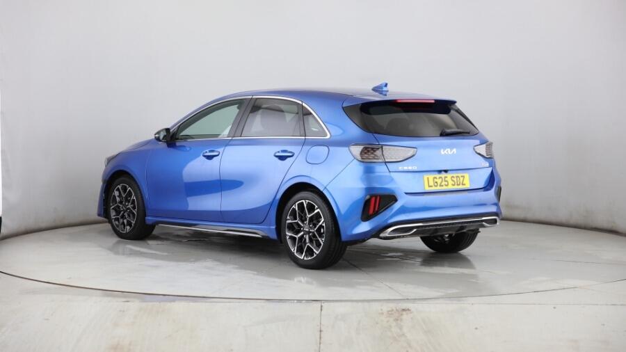 Used Kia Ceed 2025 for sale - 77468894: Photo 2