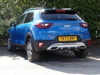 Used Kia Stonic 2024 for sale - 75954099: Photo
