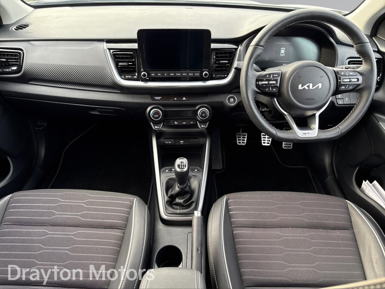 Used Kia Stonic 2025 for sale - 77131734: Photo 2