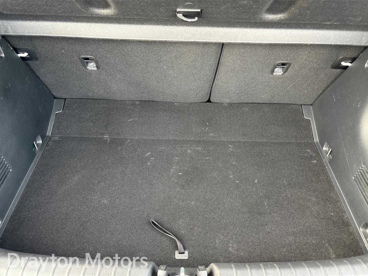 Used Kia Stonic 2025 for sale - 77131734: Photo 39