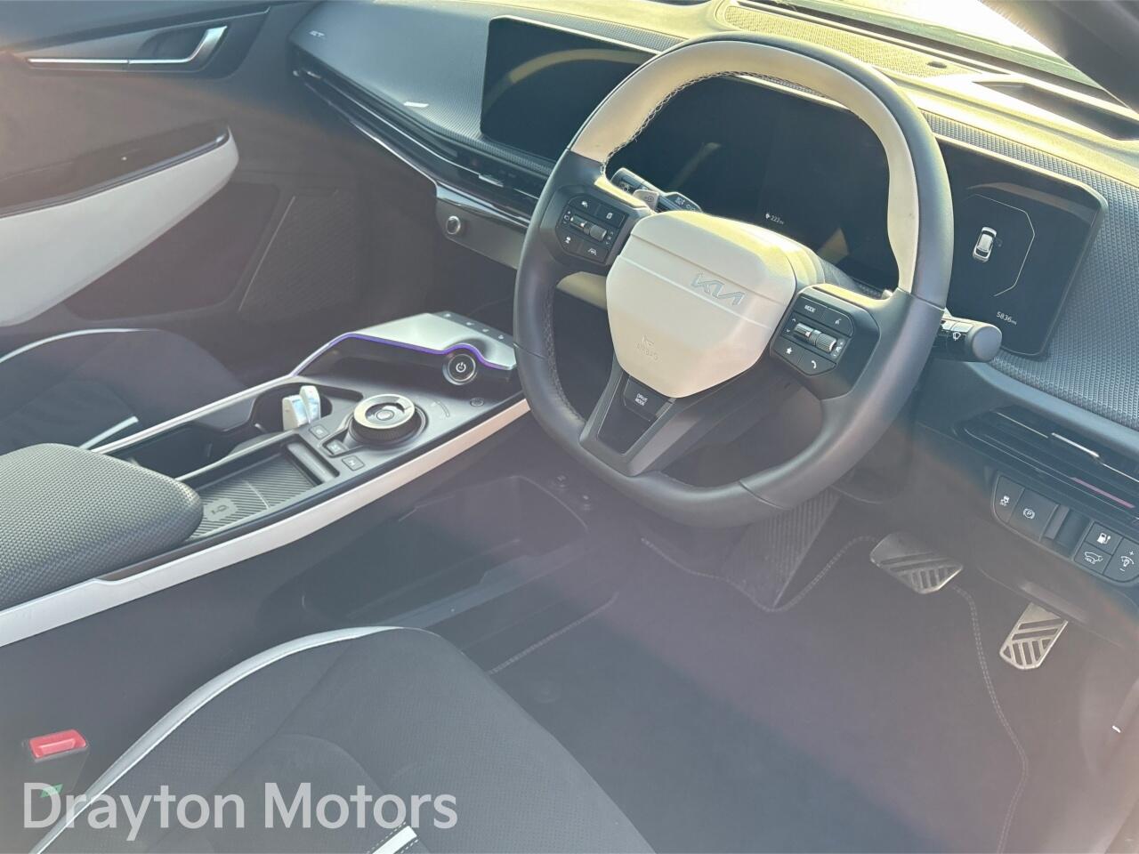 Used Kia EV6 2025 for sale - 77320646: Photo 13