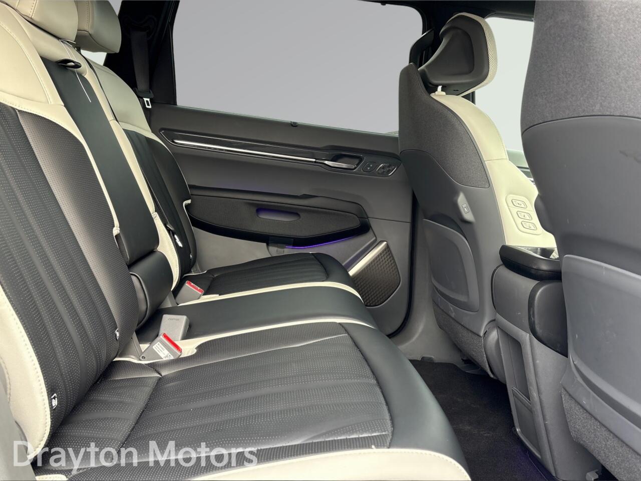 Used Kia EV9 2025 for sale - 77321121: Photo 17