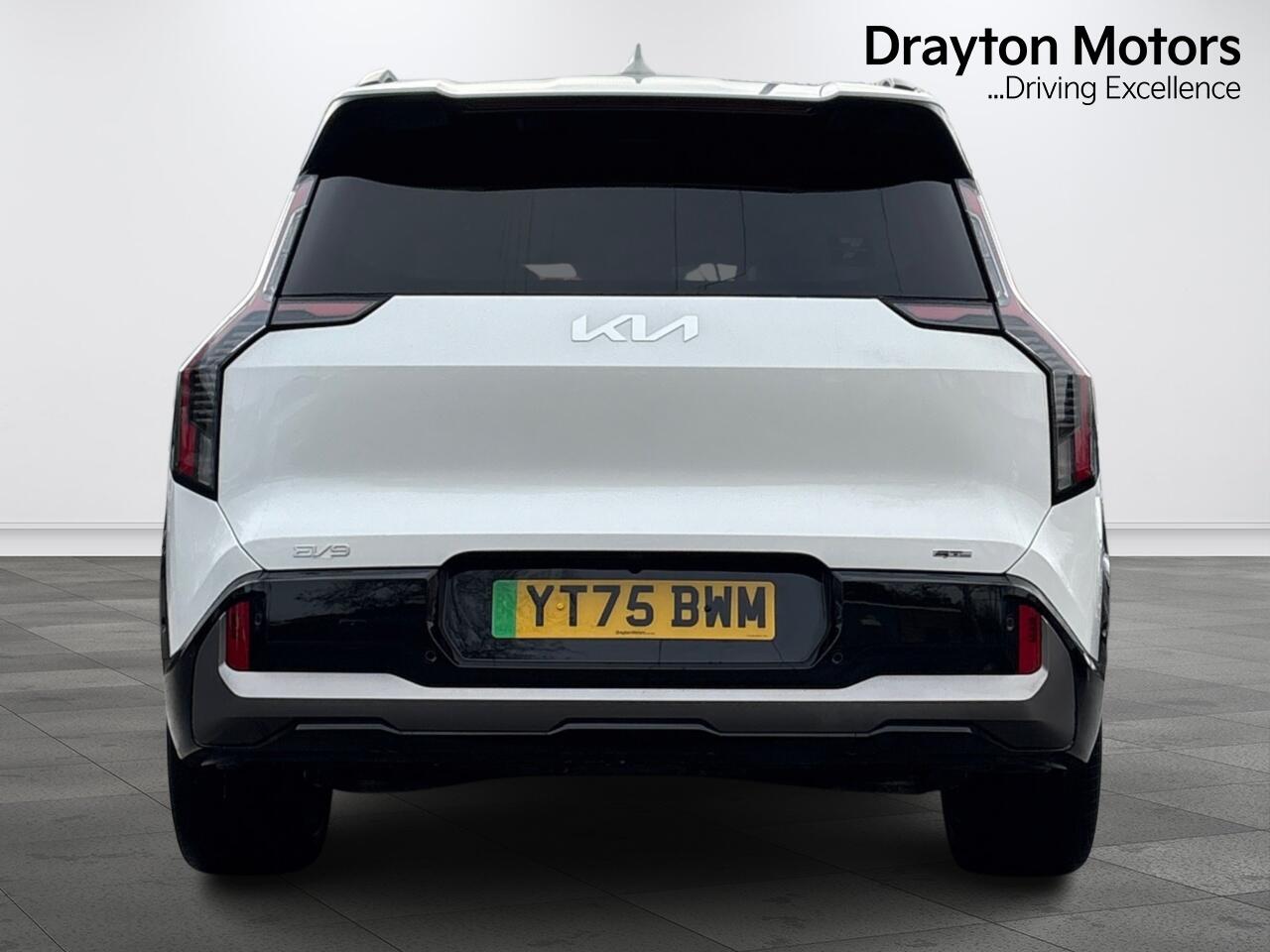 Used Kia EV9 2025 for sale - 77321121: Photo 8