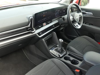 Used Kia Sportage 2025 for sale - 76179808: Photo 2
