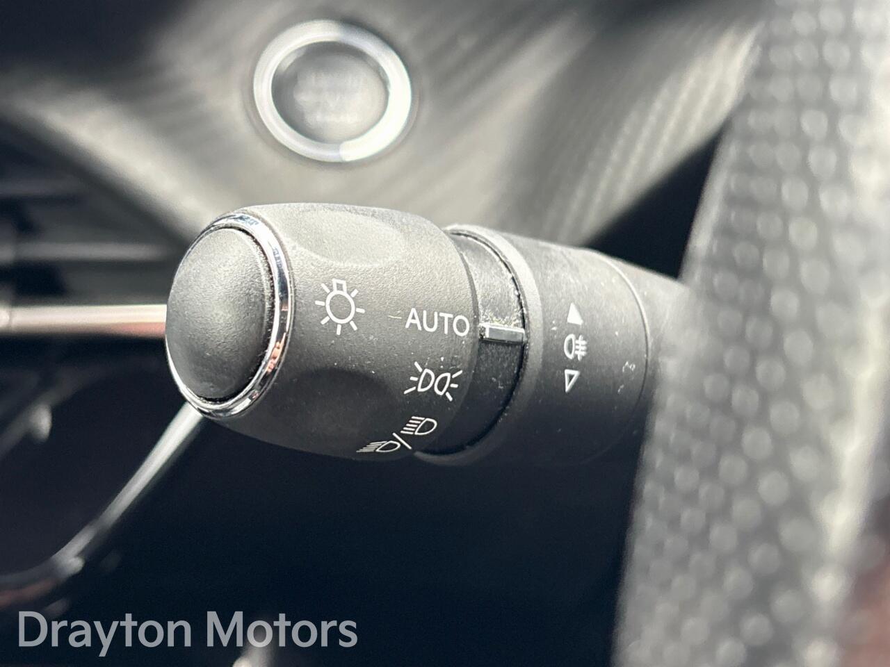 Used Peugeot 208 2023 for sale - 77305732: Photo 32