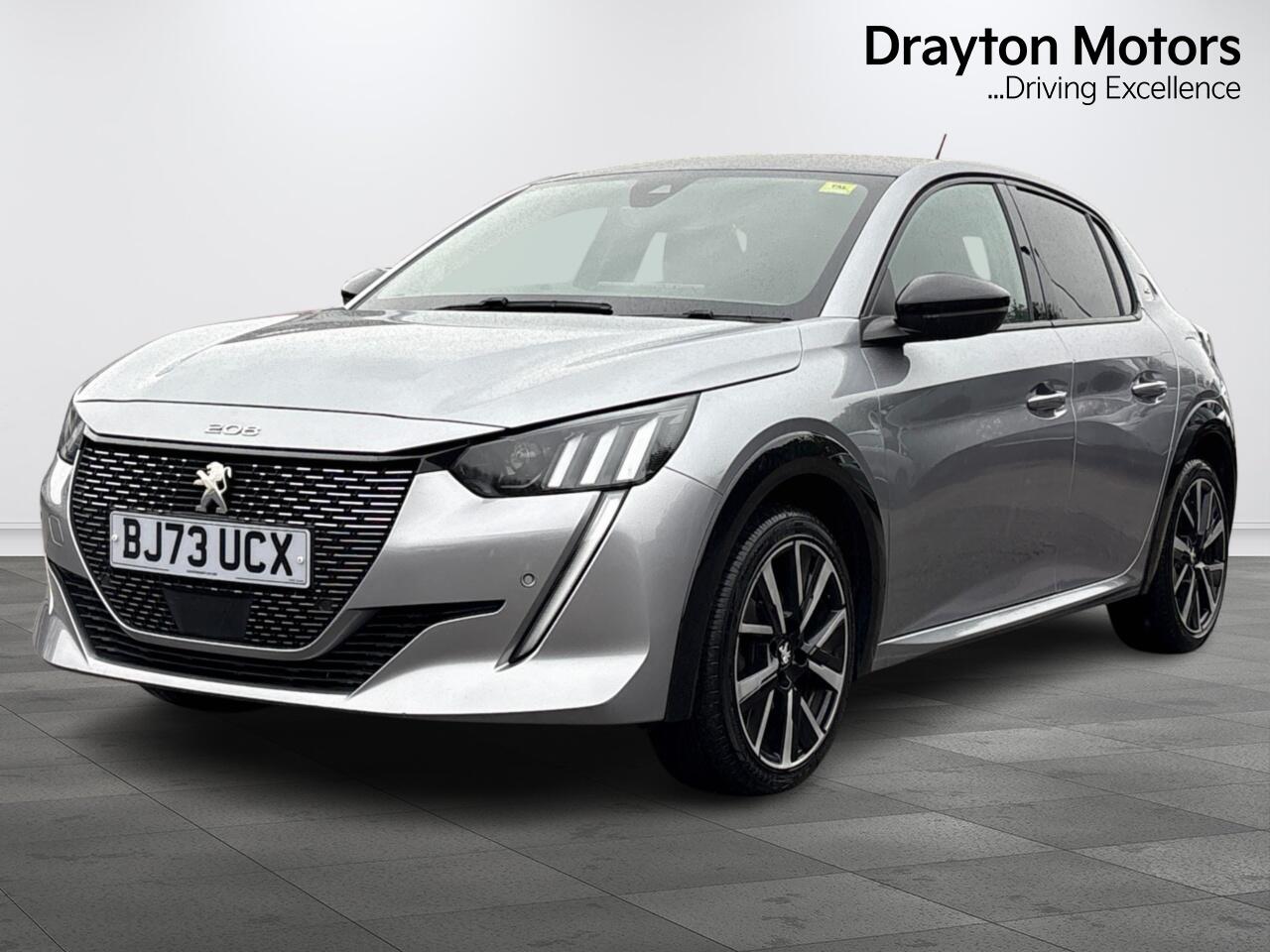 Used Peugeot 208 2023 for sale - 77305732: Photo 5