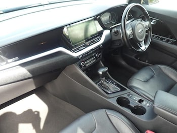 Used Kia Niro 2020 for sale - 75696044: Photo